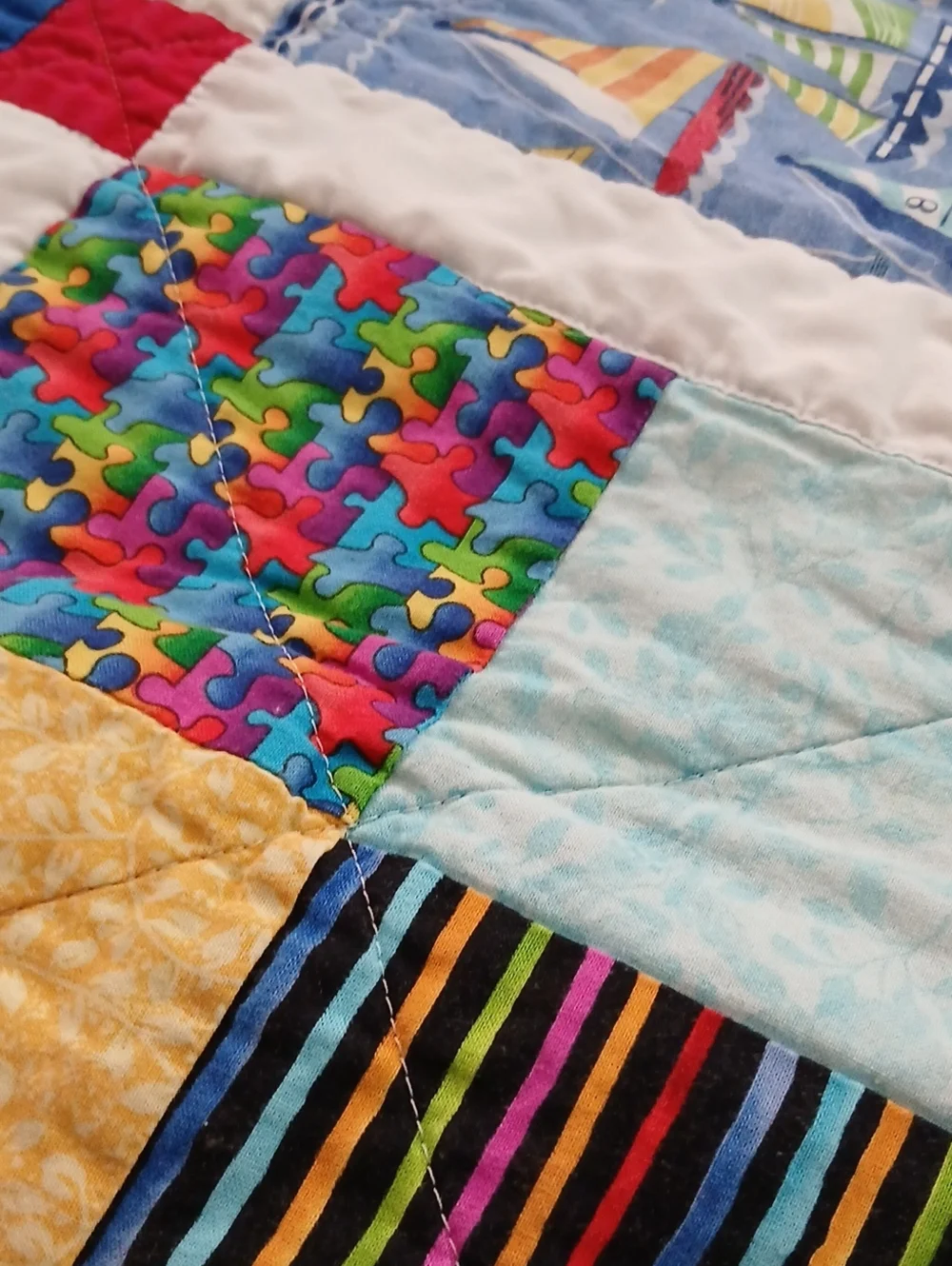 Handmade  Vintage Childs Nautical Quilt